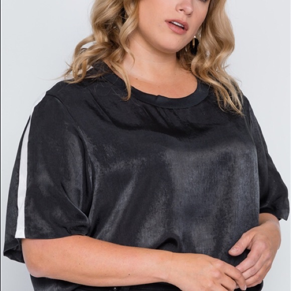 Curvy Fit, Boujee Essentials - Picture 3 of 3